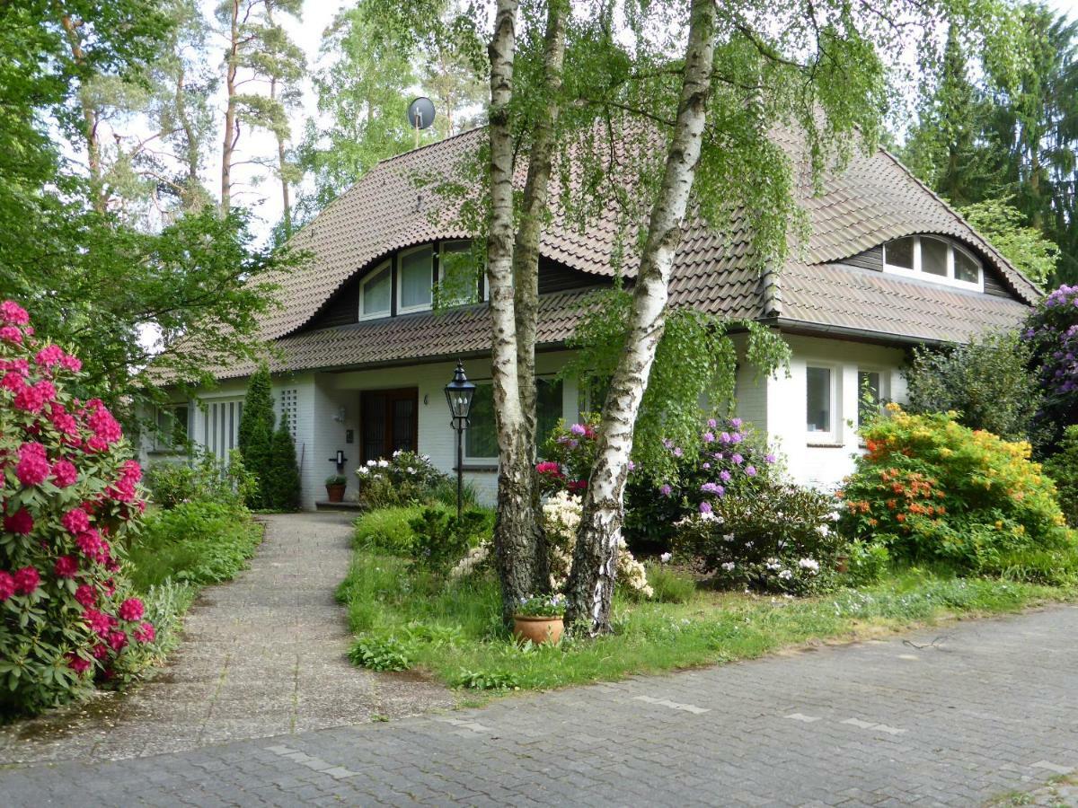 Апартаменты Haus Malerwinkel Бад-Бевензен Экстерьер фото